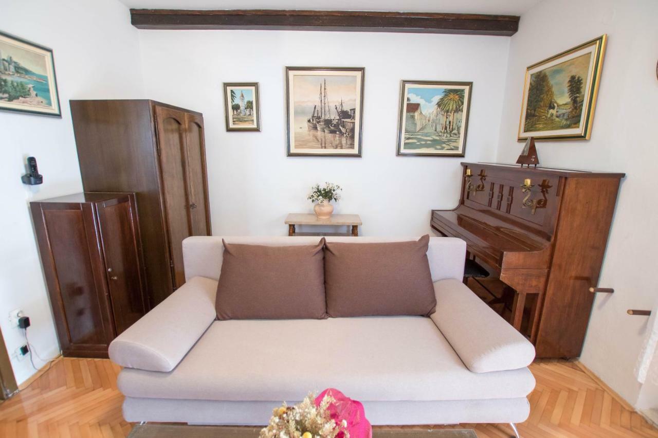 Apartment Cherie Trogir Exterior foto